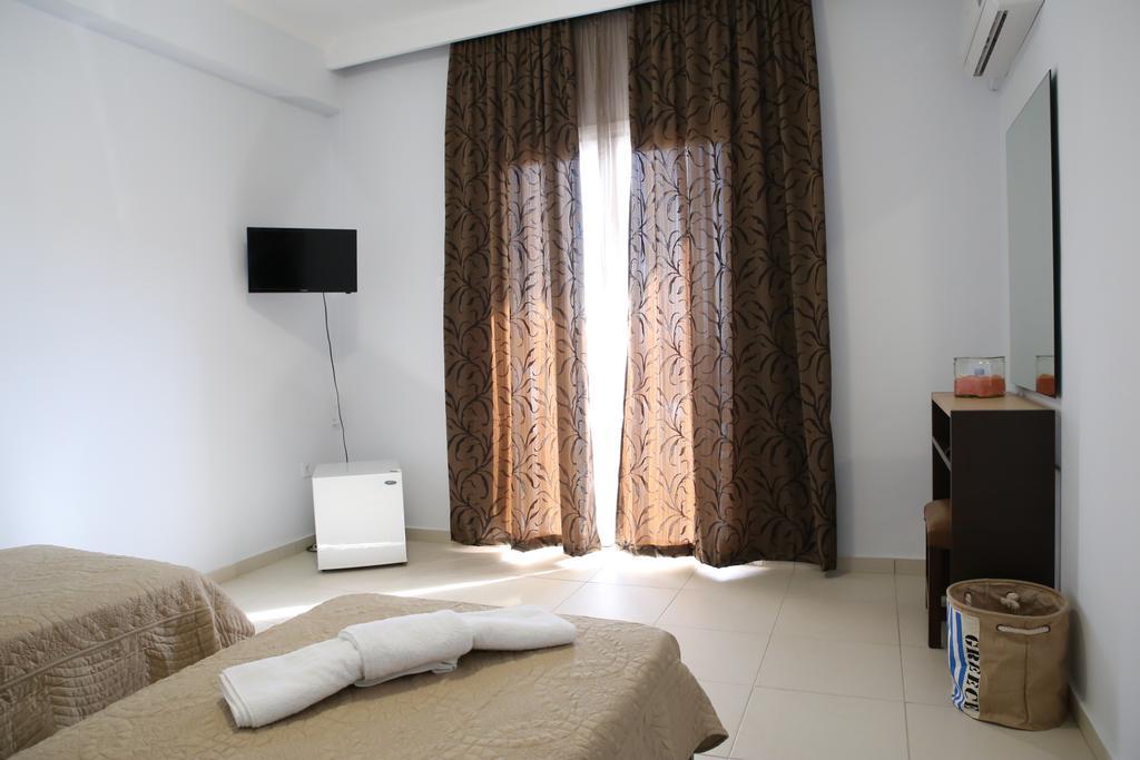 Vari Beach Hotel Экстерьер фото